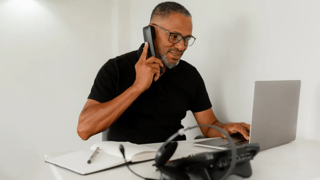 Excellent SaaS customer support brought by customer service team with tailored solutions